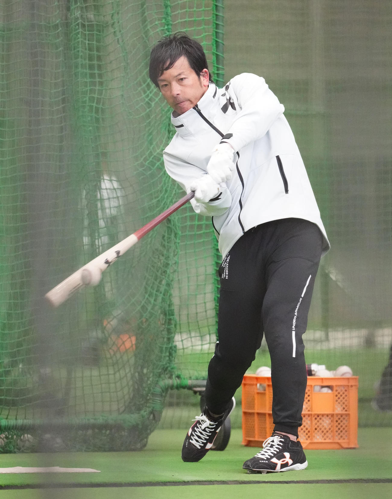 ジャイアンツ球場での自主トレで、打撃練習する巨人松田（撮影・江口和貴）