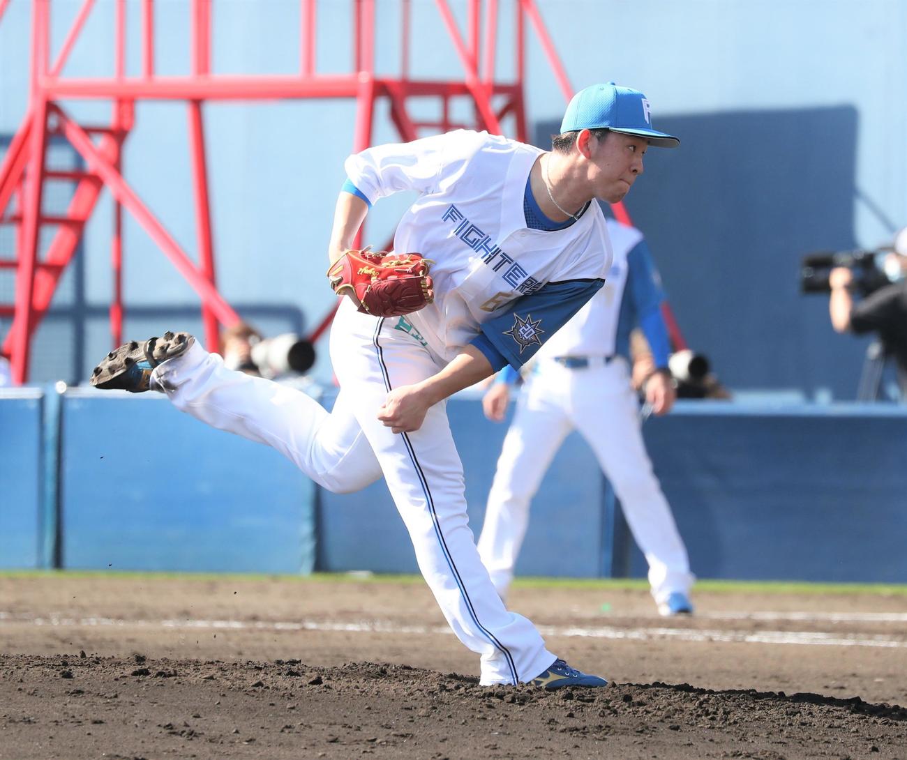 紅白戦　6回に登板の北浦（撮影・黒川智章）