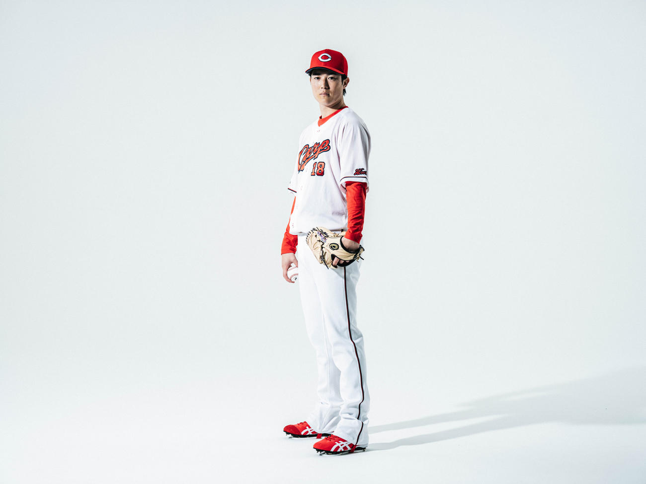 アシックス社とアドバイザリースタッフ契約をした広島森下暢仁投手（メーカー提供）