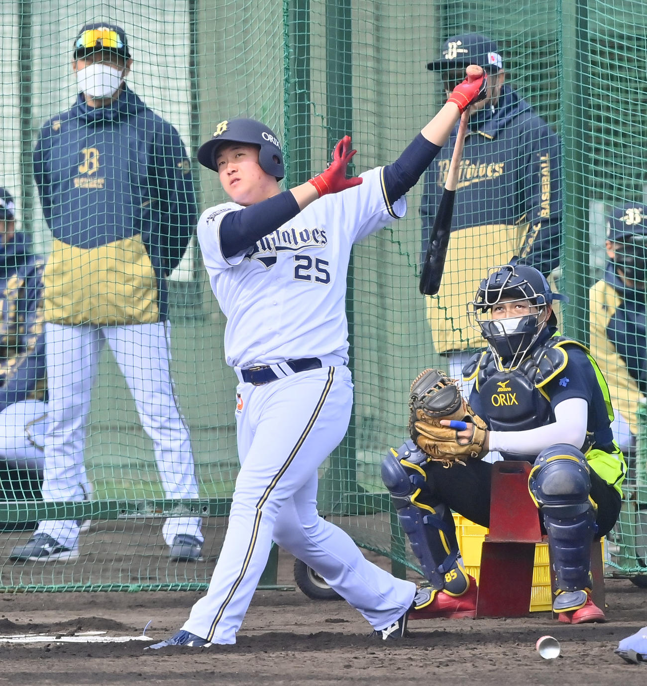 1軍に上がりフリー打撃をするオリックス内藤（撮影・和賀正仁）