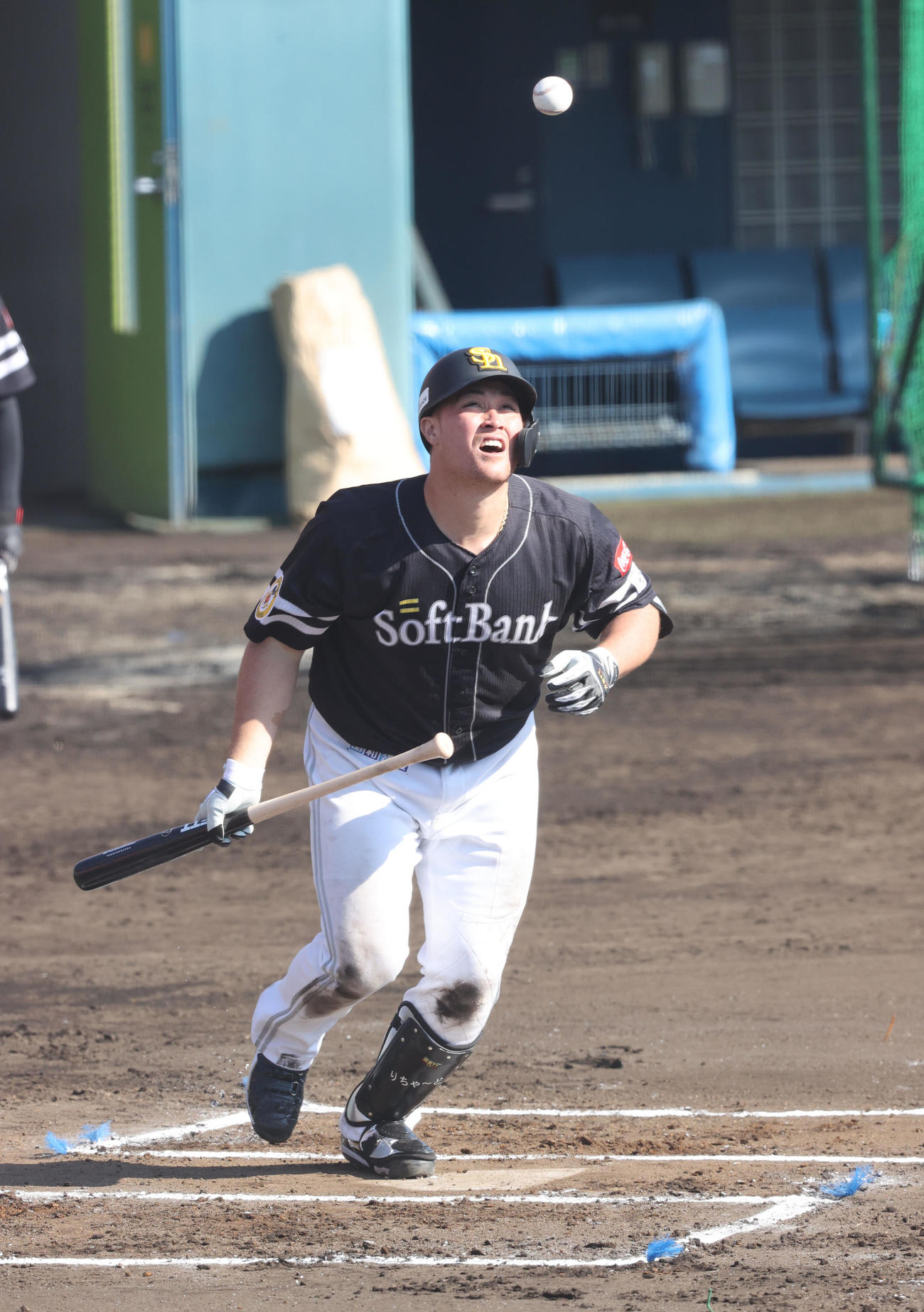 チーム打撃で打席に入ったリチャード（撮影・梅根麻紀）