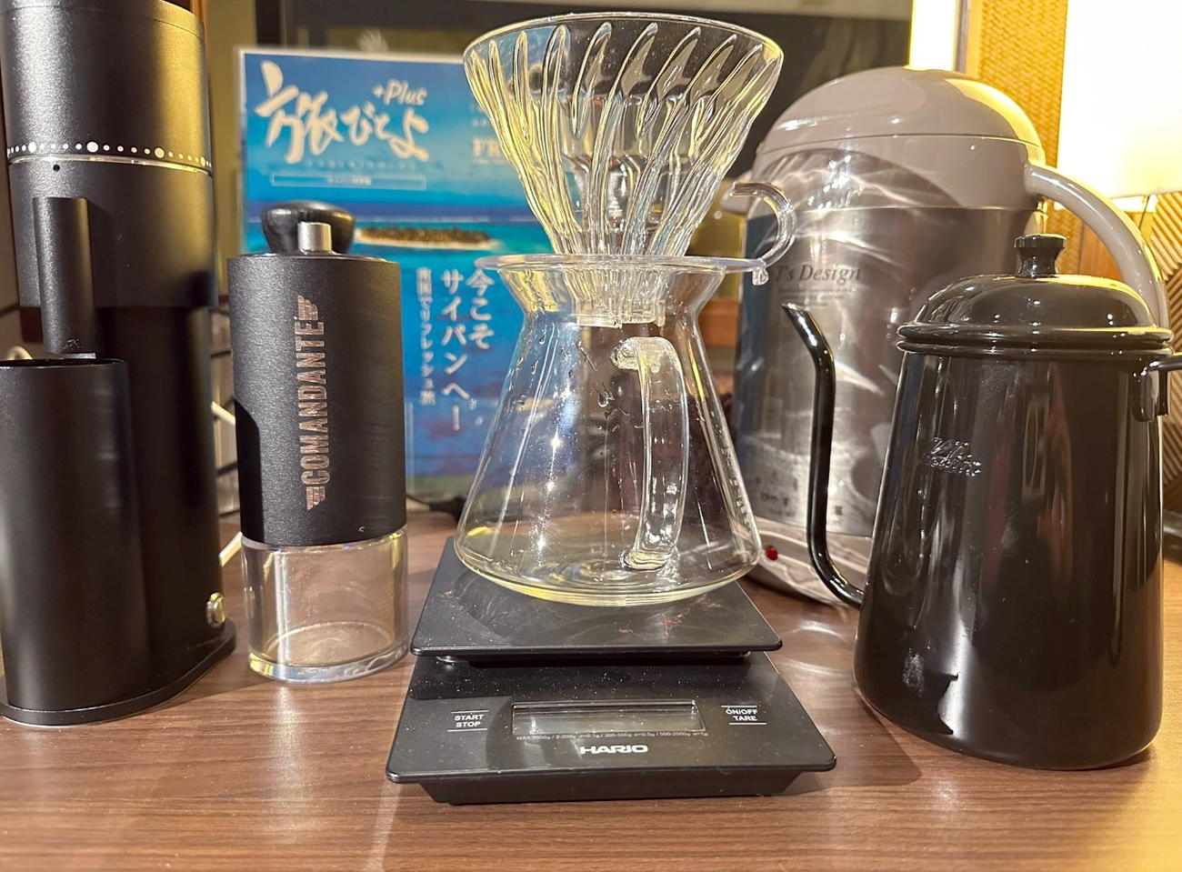ロッテ広畑が石垣島に持参したコーヒー機器（本人提供）