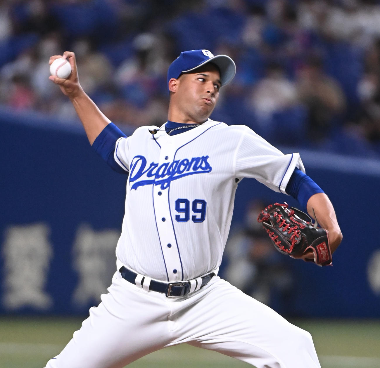 中日対DeNA　力投する中日ジョアン・タバーレス（2022年7月撮影）