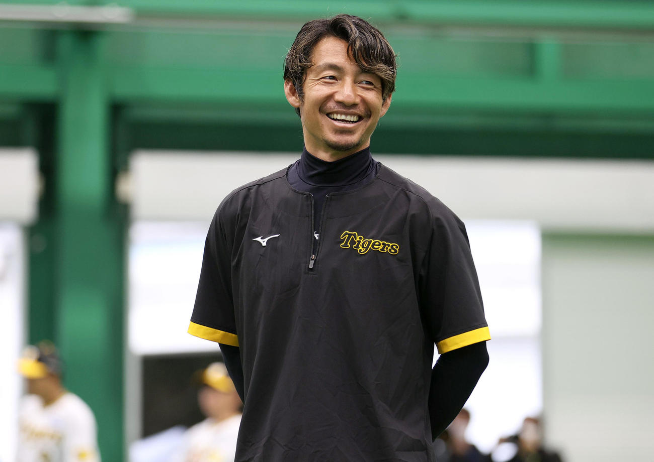 鳥谷臨時コーチ（2023年2月10日撮影）