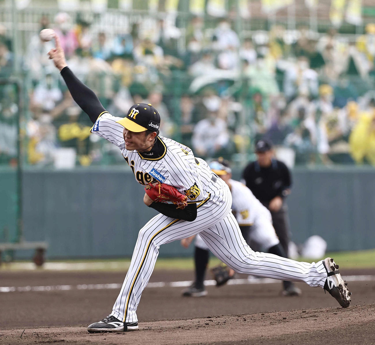 紅白戦　白組先発の才木浩（撮影・上田博志）