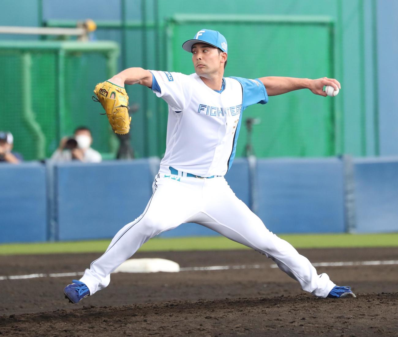 日本ハム上原健太（2023年2月9日撮影）