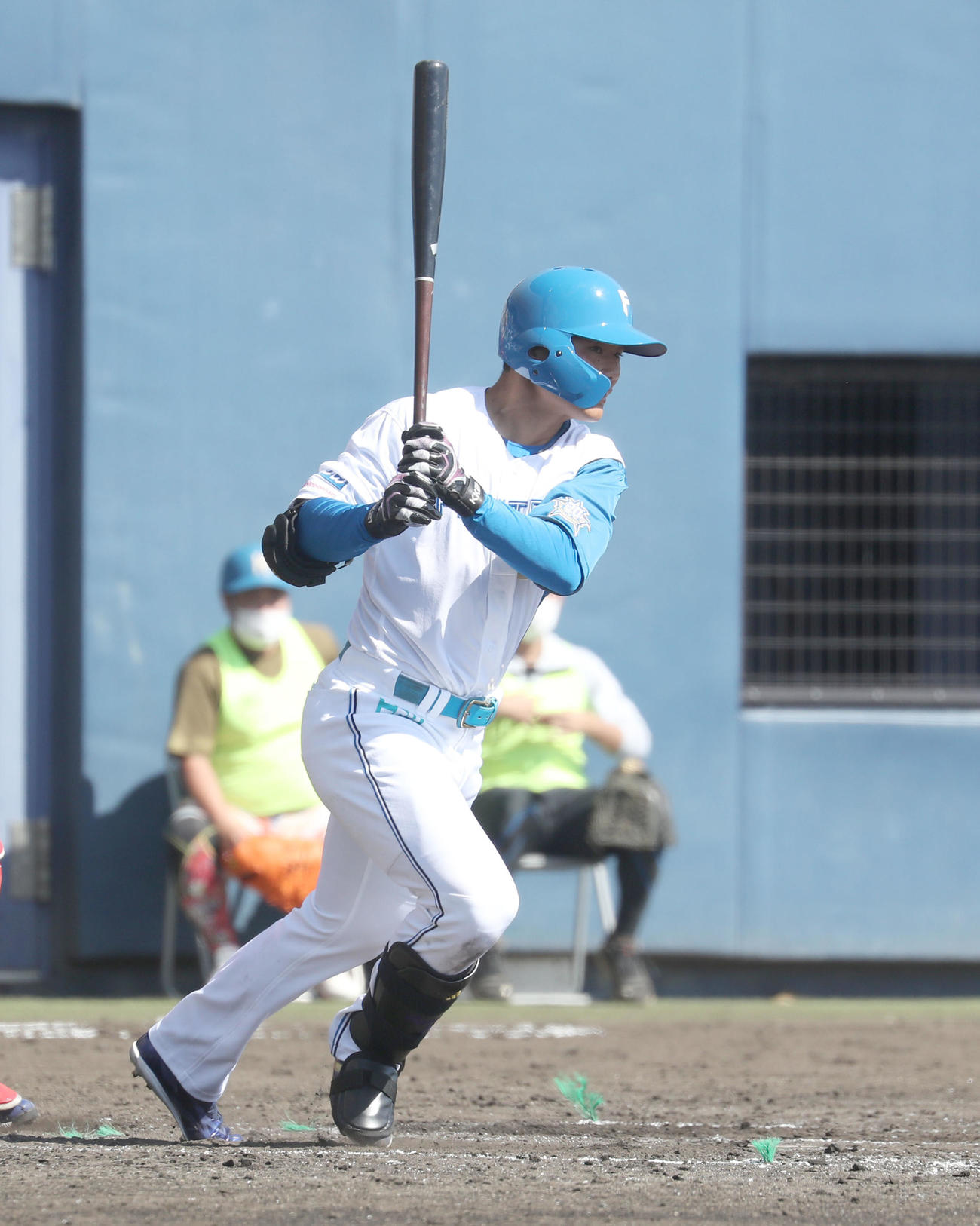 日本ハム対キューバ　3回裏日本ハム1死一塁、清宮は右前打を放つ（撮影・佐藤翔太）