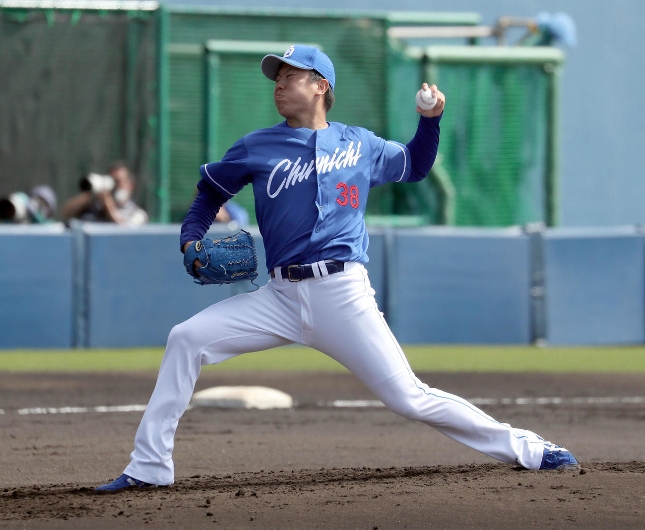 日本ハム対中日　中日先発の松葉（撮影・佐藤翔太）