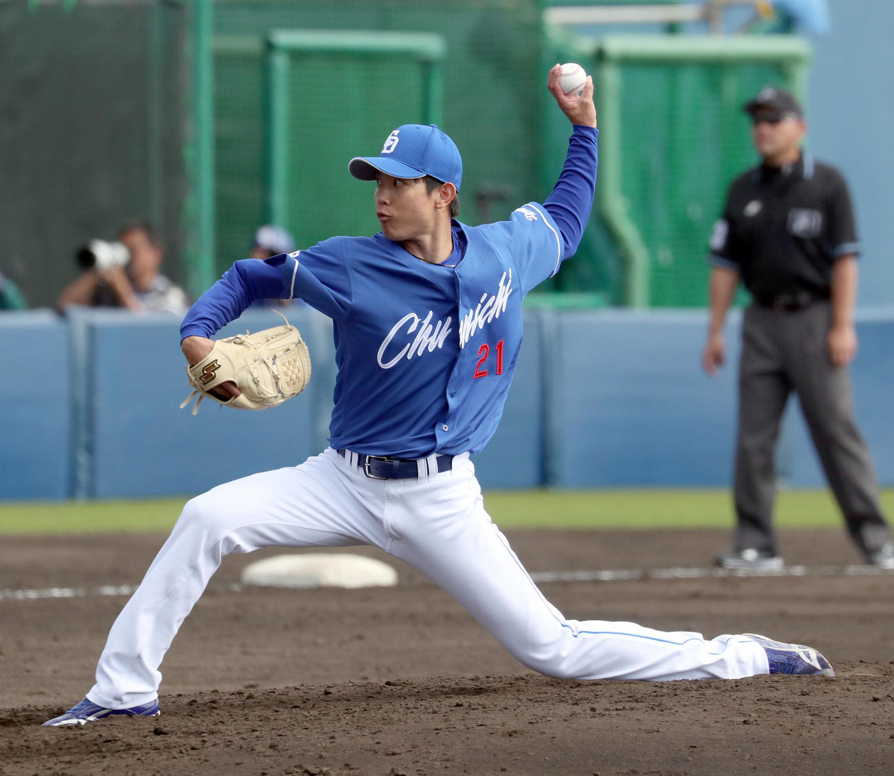 日本ハム対中日　中日3番手の岡田（撮影・佐藤翔太）