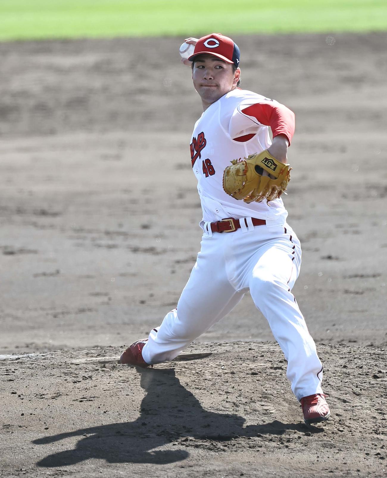 紅白戦で登板する河野（撮影・上田博志）