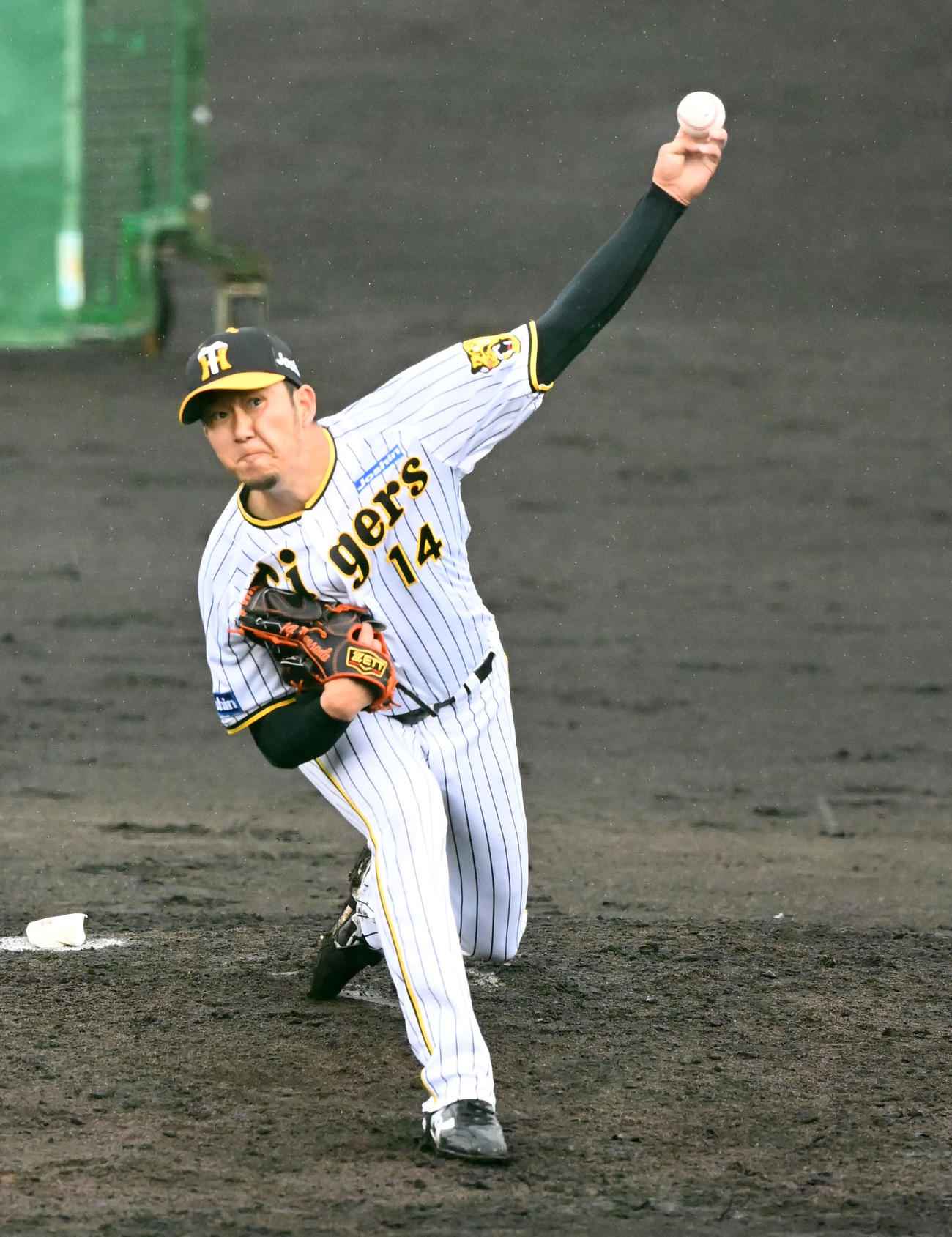 阪神岩貞祐太（2023年2月13日撮影）