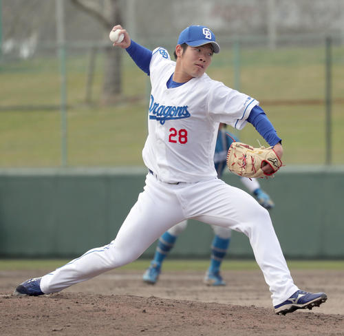 中日対日本ハム　中日2番手の森（撮影・佐藤翔太）