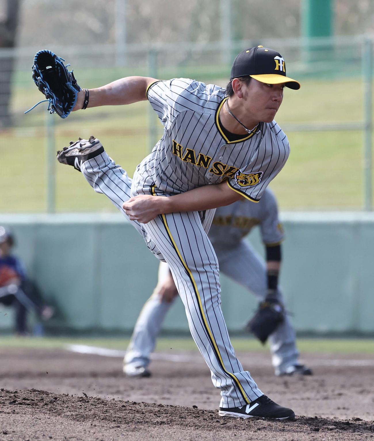 中日対阪神練習試合　阪神2番手の伊藤将（撮影・上田博志）