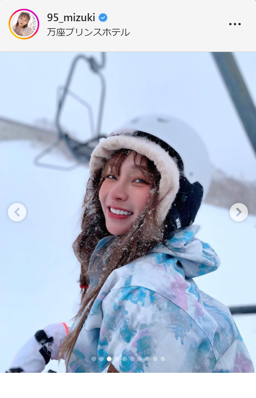 リン・シャンのインスタグラムより
