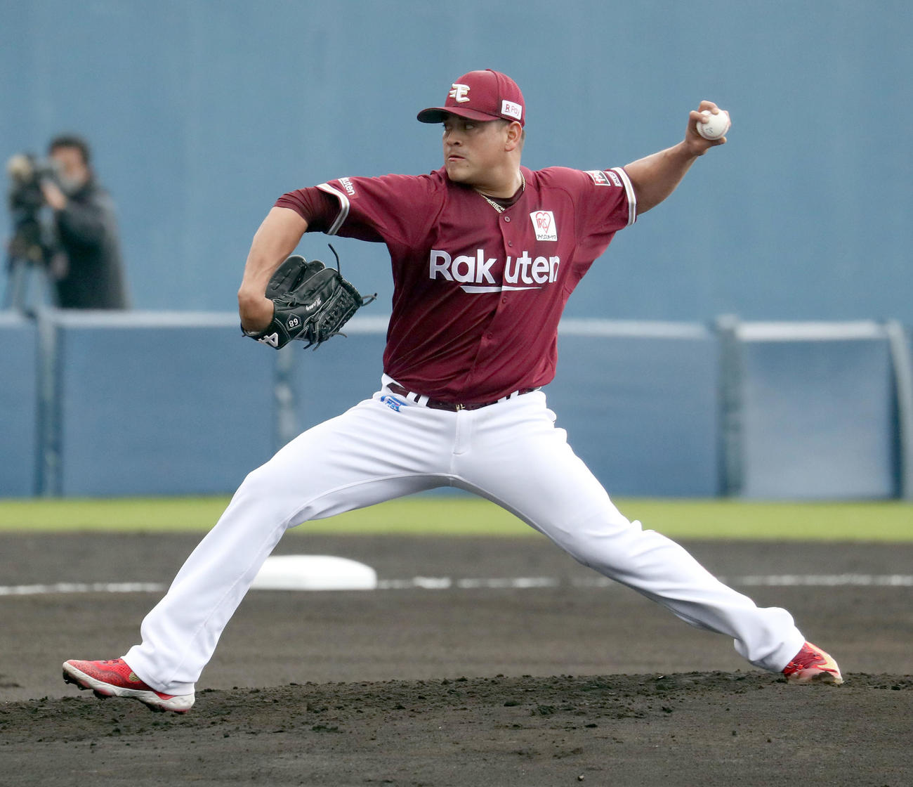 日本ハム対楽天　楽天先発のバニュエロス（撮影・佐藤翔太）