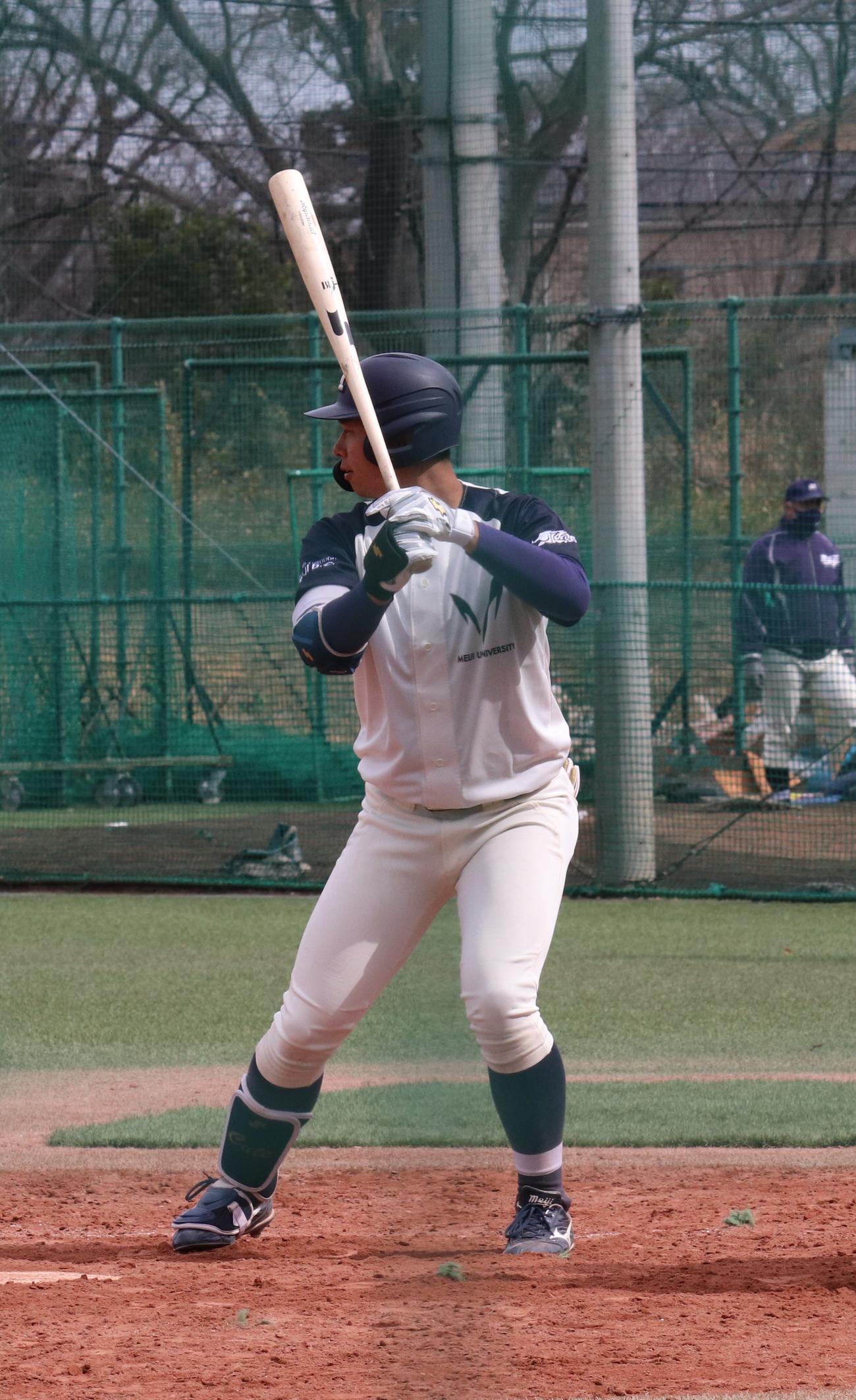 SUBARU対明大　無安打に終わった明大・上田（撮影・星夏穂）