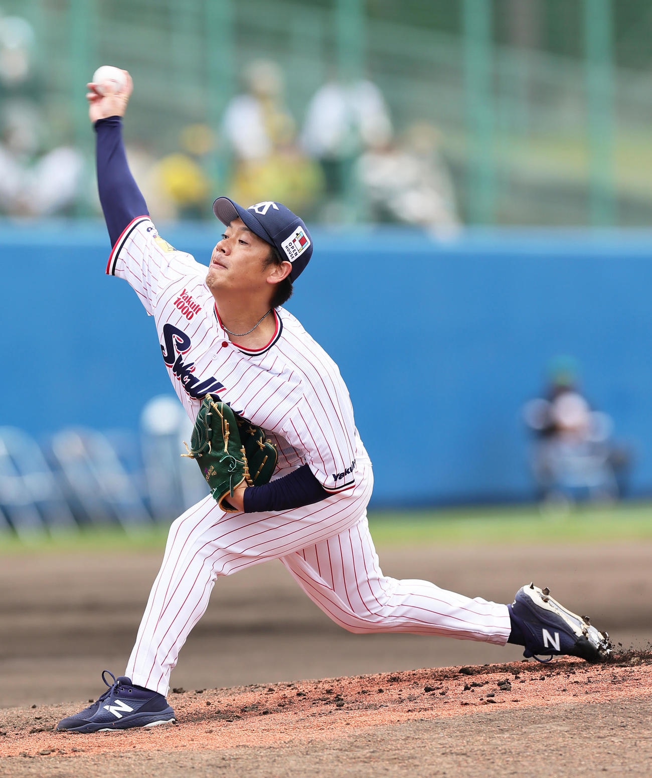 ヤクルト対阪神　ヤクルト先発の小川（撮影・足立雅史）