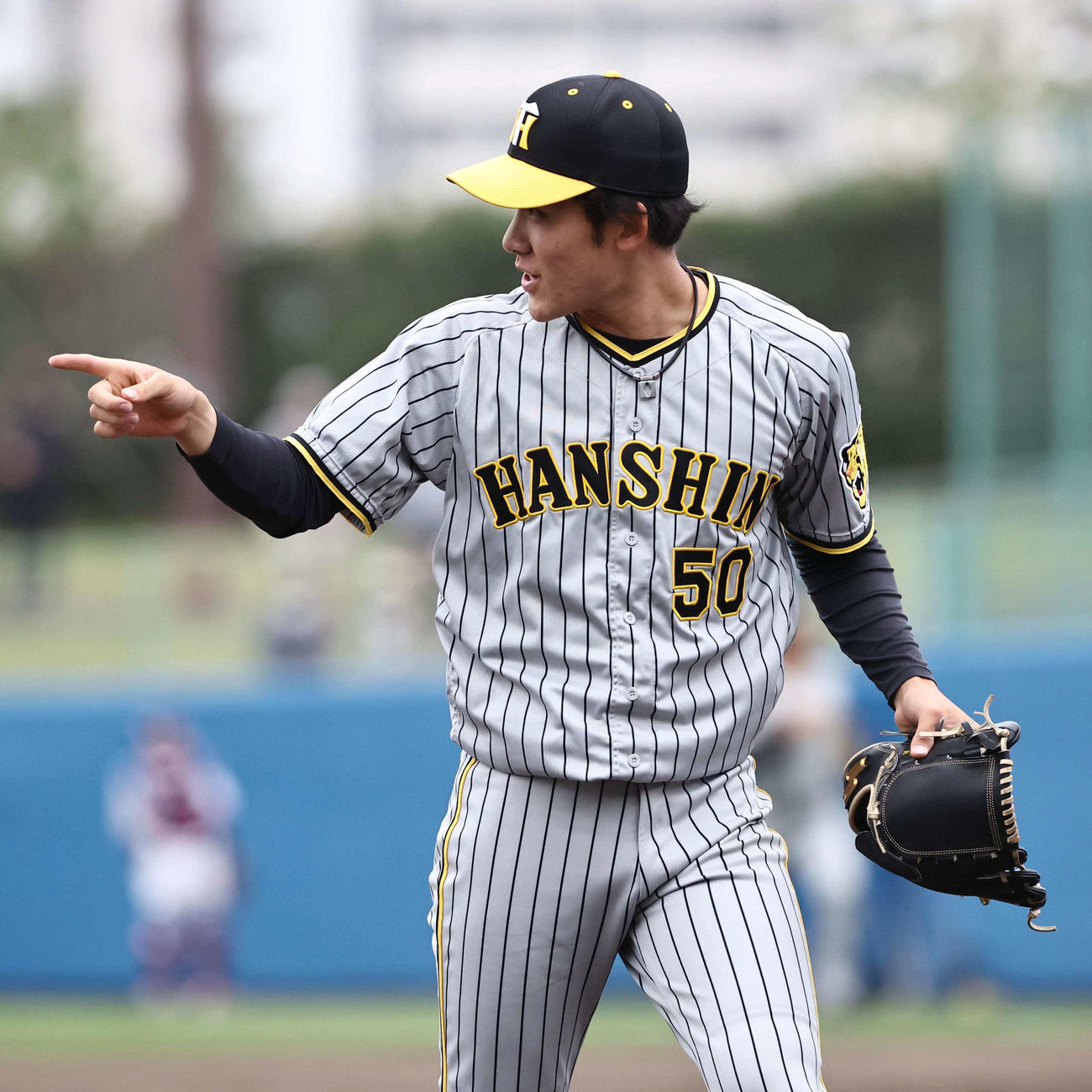 ヤクルト対阪神　4回から阪神2番手で登板し2イニングを無失点に抑えた富田（撮影・上田博志）