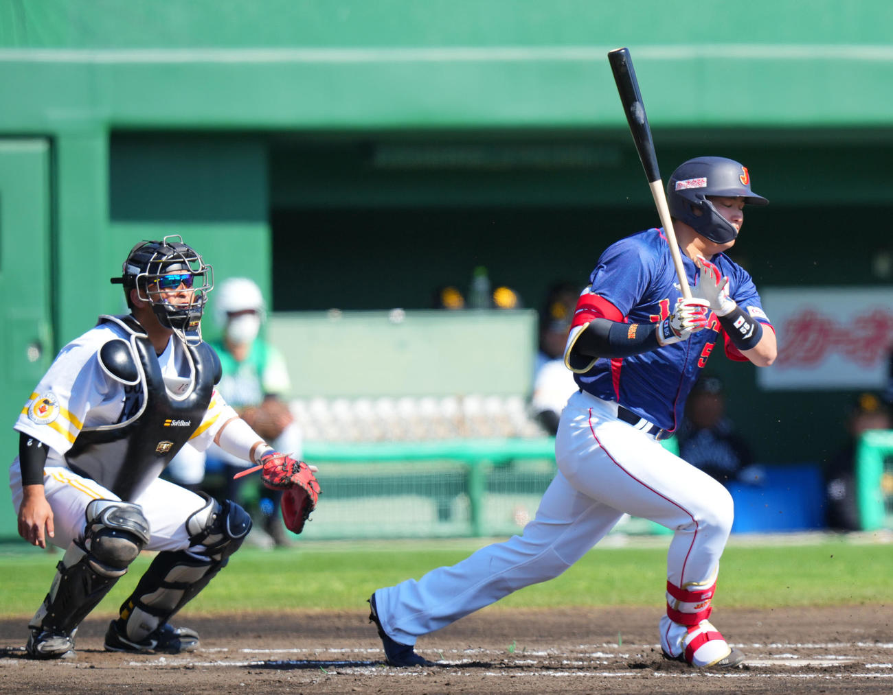ソフトバンク対侍ジャパン　1回表侍ジャパン2死一塁、一ゴロに倒れる村上（撮影・垰建太）