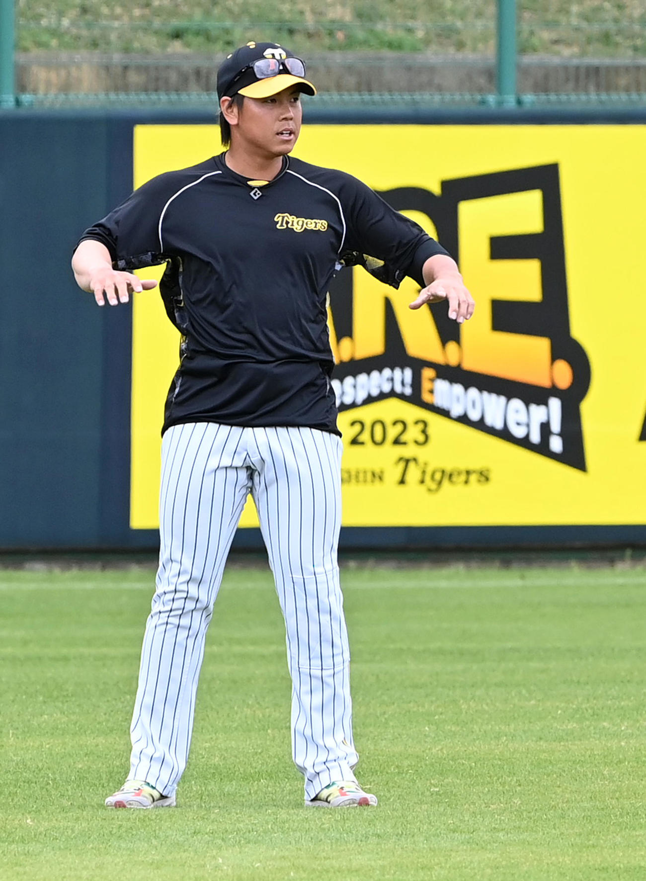 宜野座に残り調整する梅野（撮影・前岡正明）