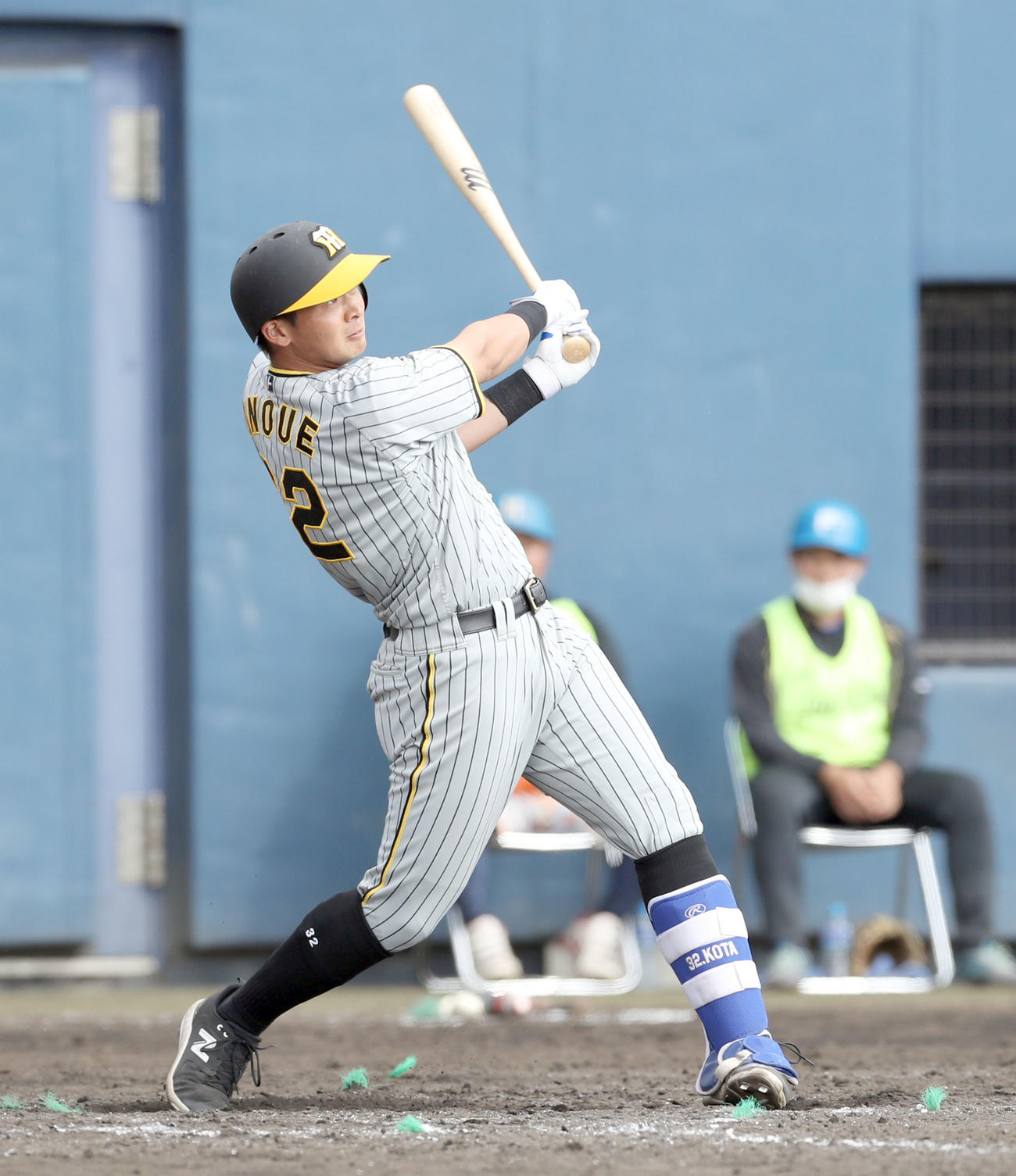 日本ハム対阪神　5回表阪神1死、井上は中越え本塁打を放つ（撮影・佐藤翔太）
