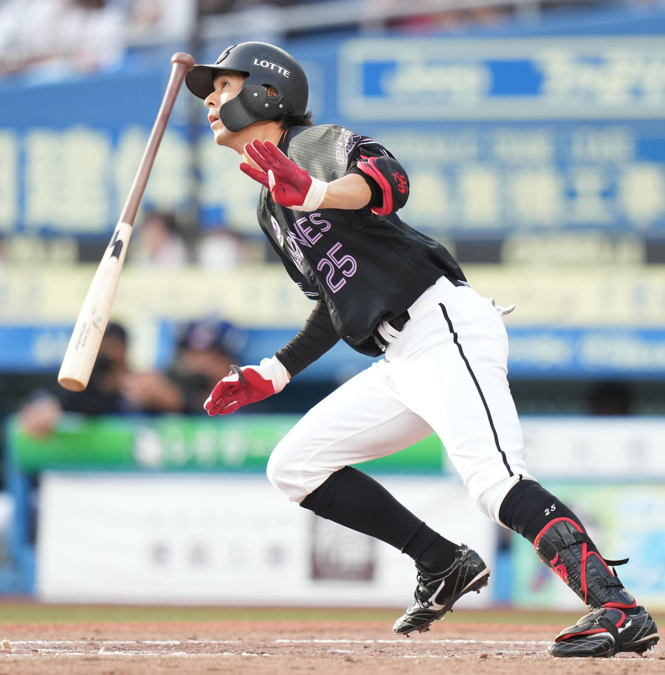 ロッテ岡大海（2022年8月28日撮影）