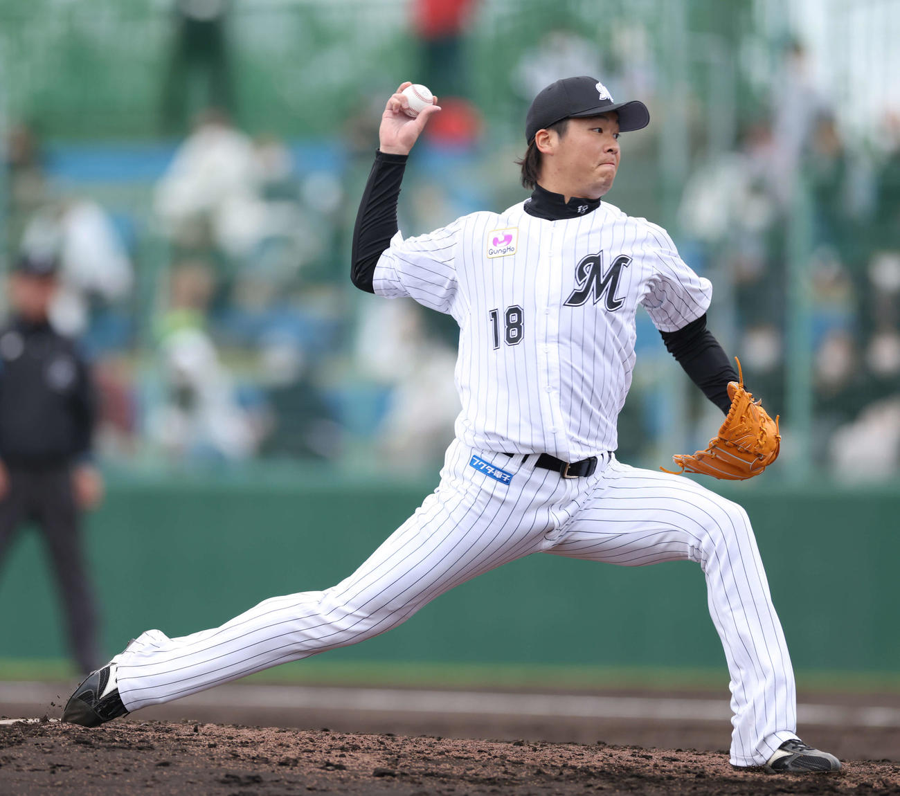 ロッテ二木康太（2023年2月15日撮影）