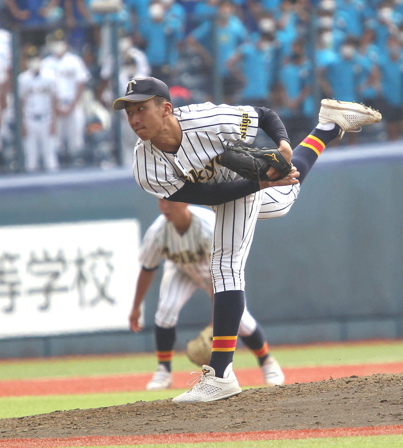 22年7月、新潟大会決勝の日本文理戦でサヨナラ負けを喫するも10回2／3、142球を投げ切った帝京長岡・茨木