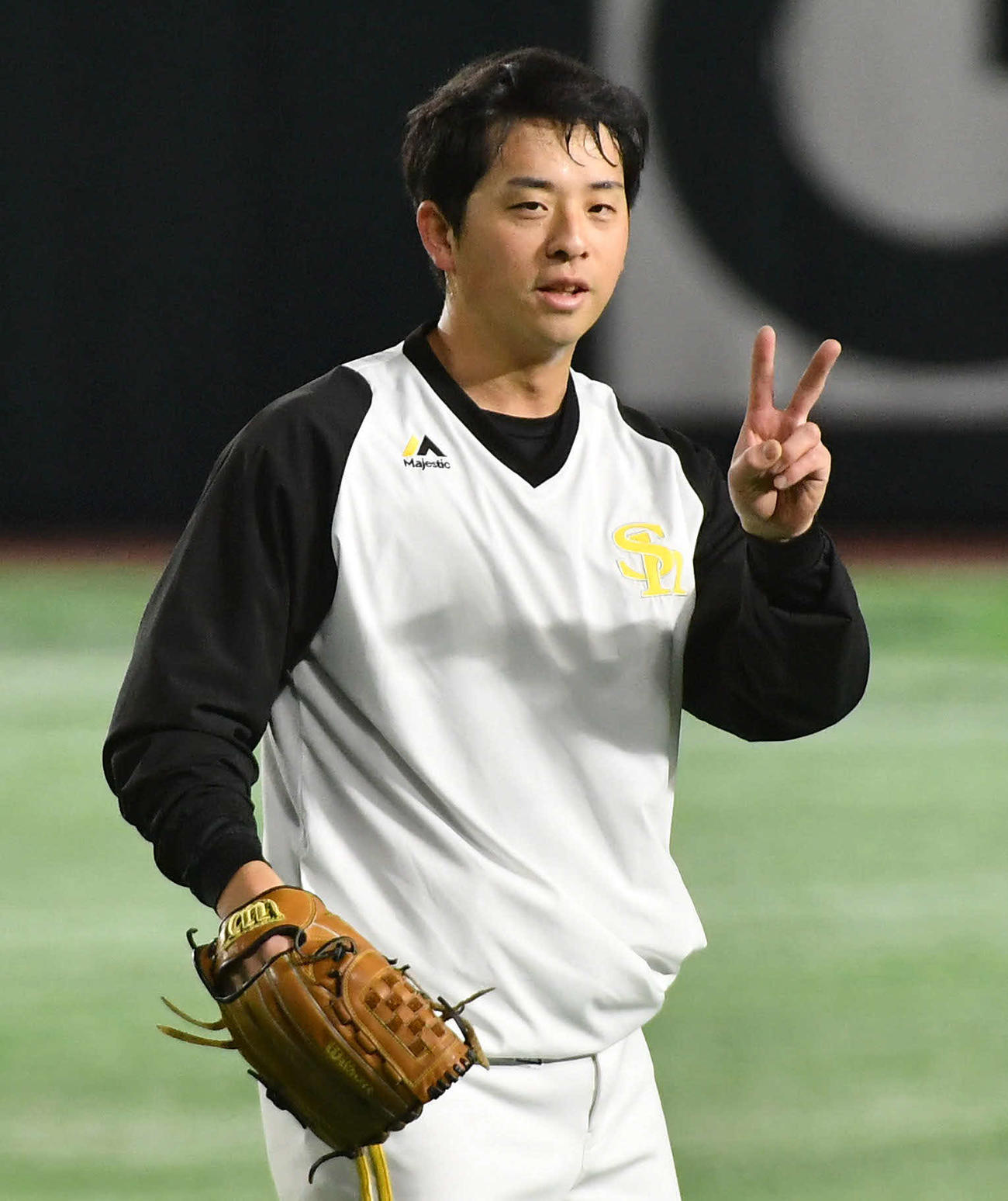キャッチボールを行う大関（撮影・岩下翔太）