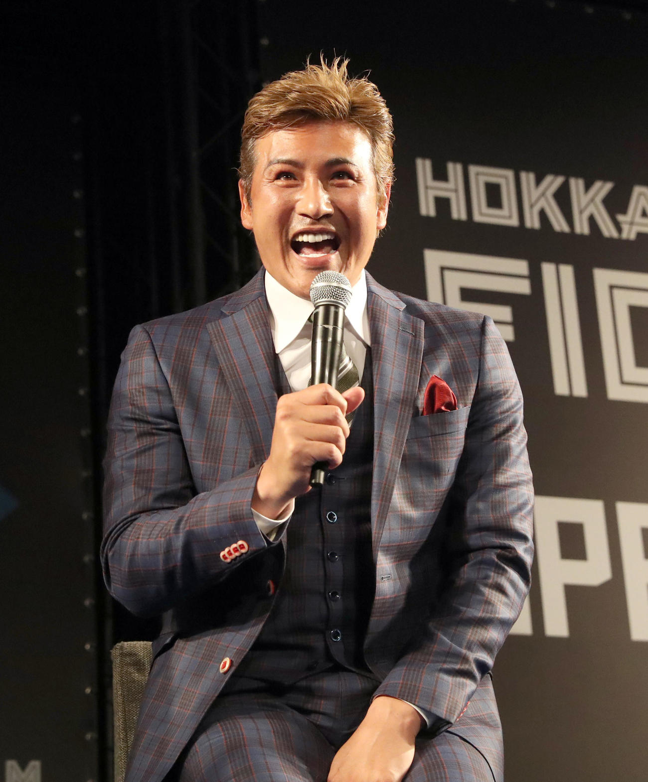 トークショーで笑顔の日本ハム新庄監督（撮影・佐藤翔太）