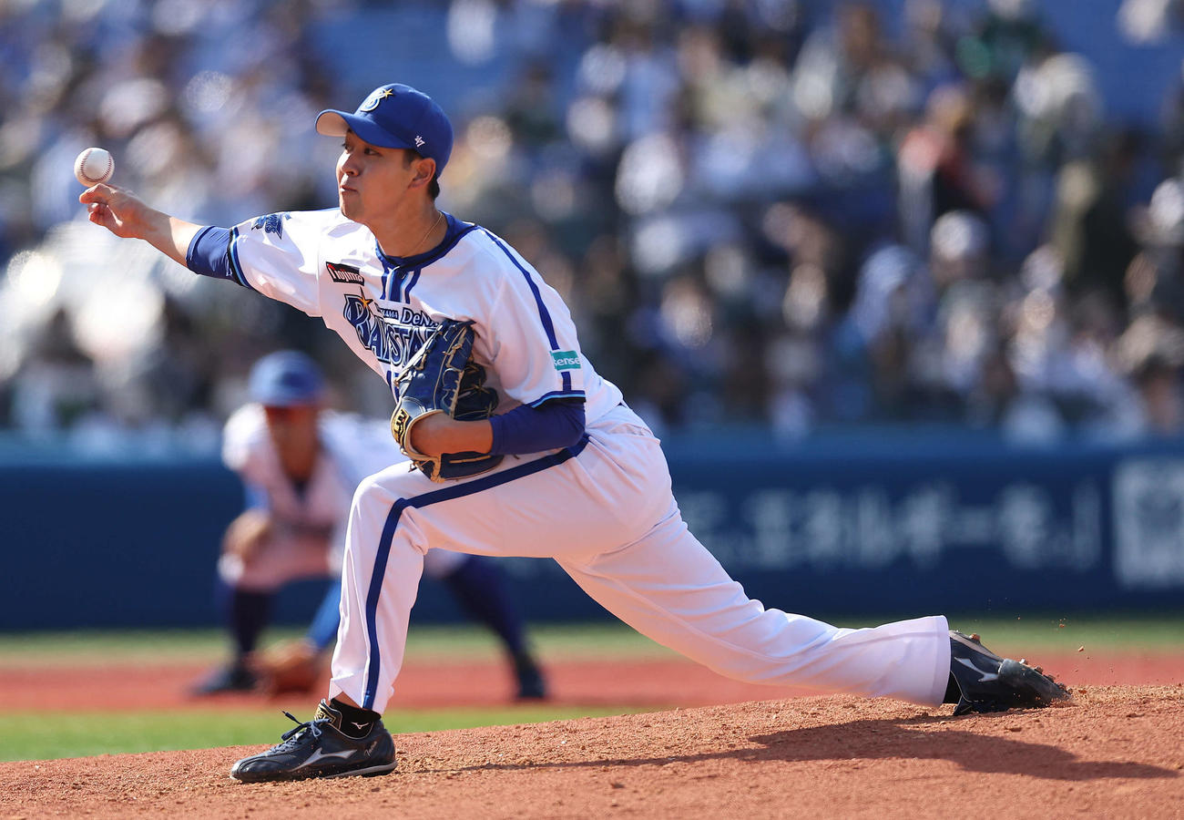 DeNA対西武　DeNA2番手で登板し好投した平良（撮影・河田真司）