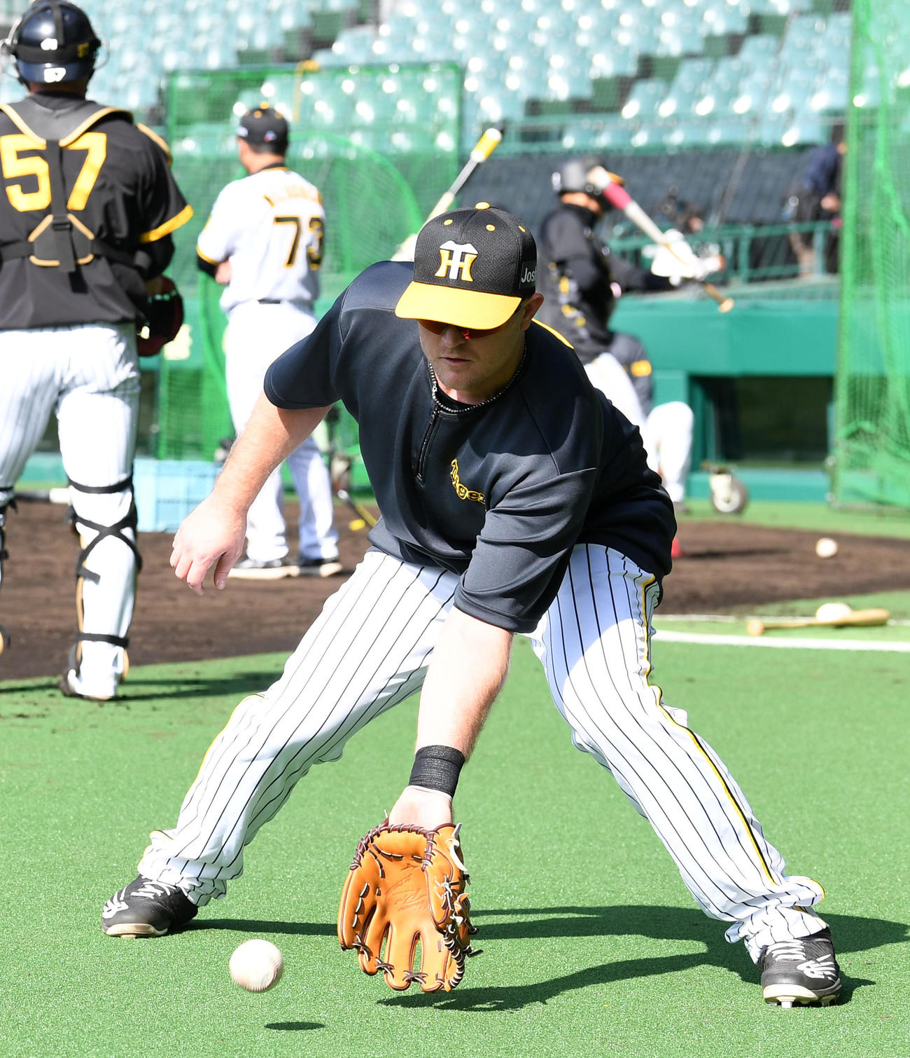 阪神対オリックス　守備練習を行うノイジー（撮影・前岡正明）