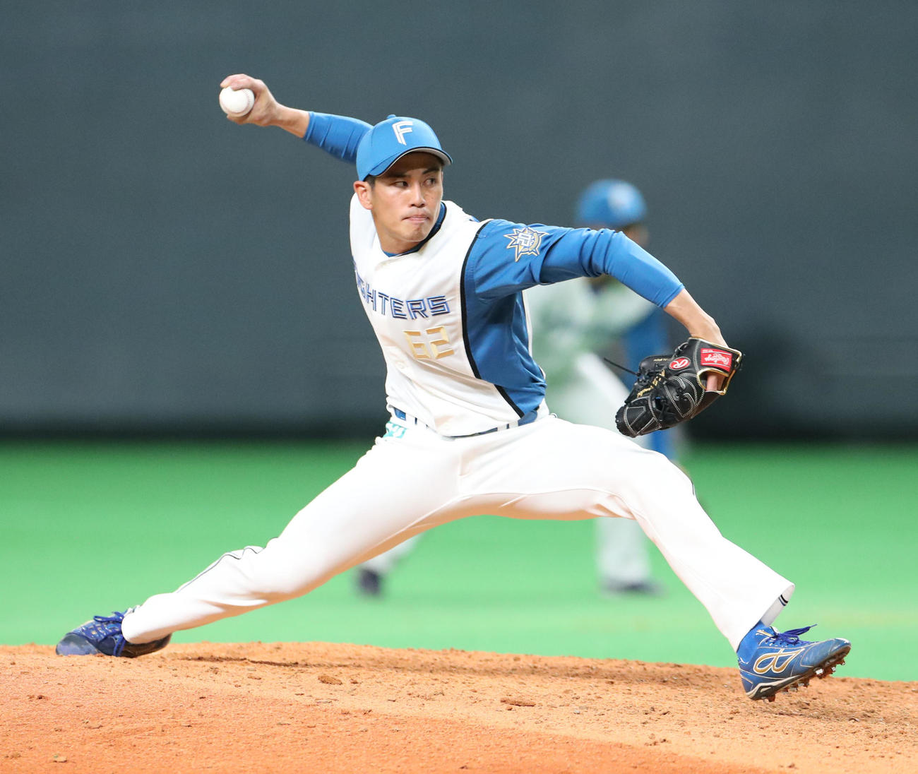 日本ハム対楽天　9回表から登板する宮内（撮影・佐藤翔太）