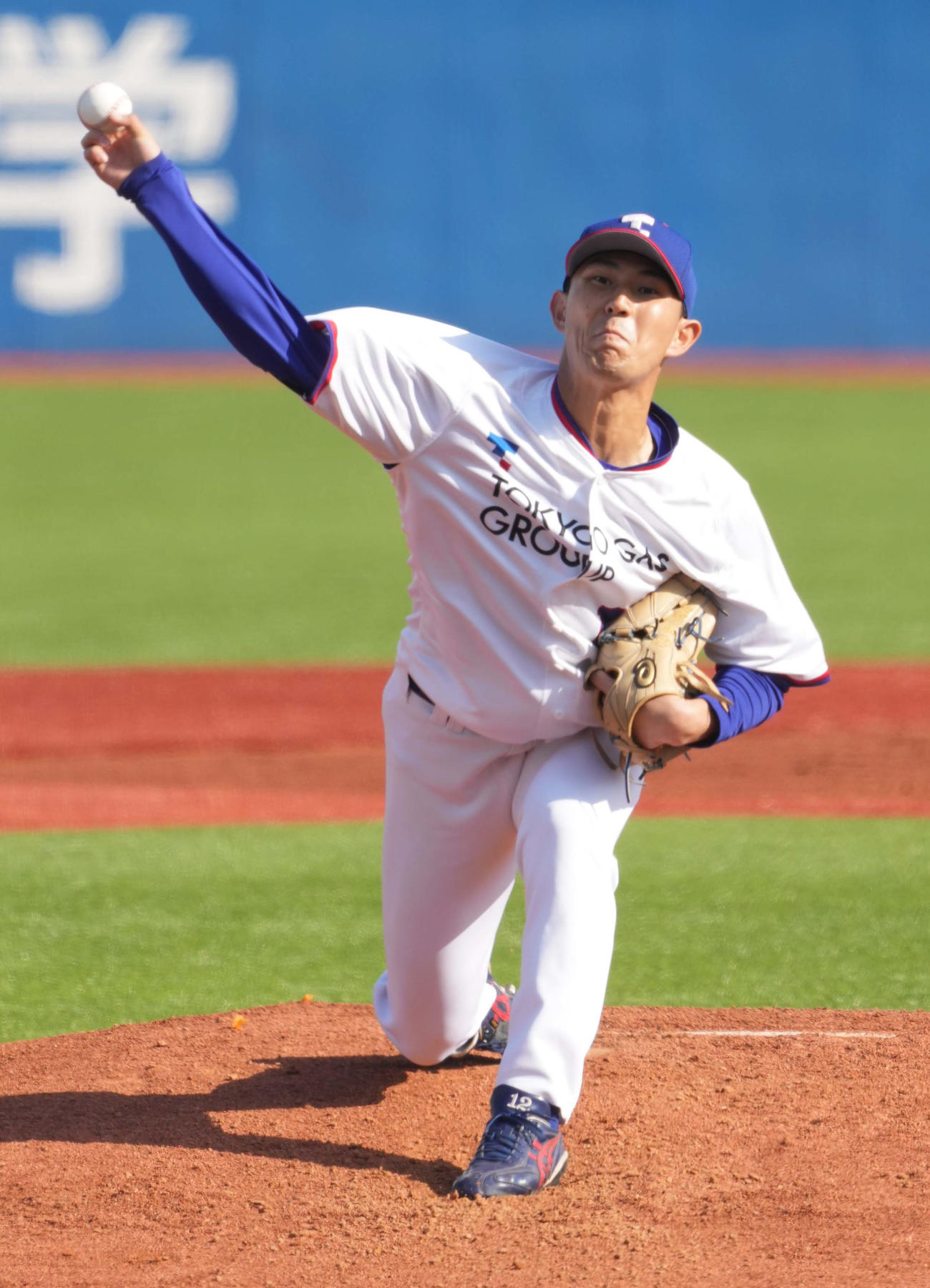 東京ガス対トヨタ自動車　東京ガス先発の皆川喬涼（撮影・小沢裕）