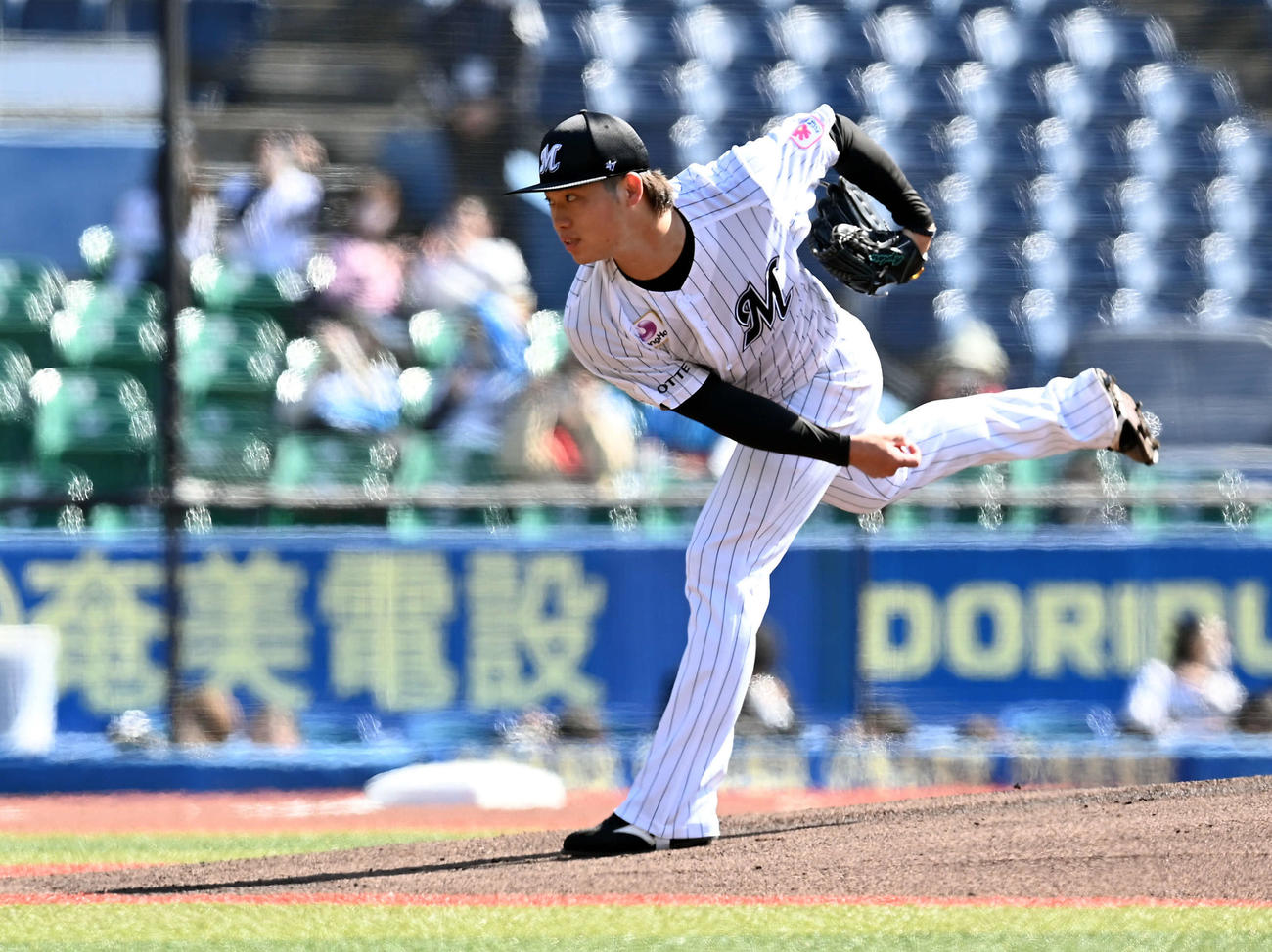ロッテ対日本ハム　ロッテの先発森（撮影・たえ見朱実）
