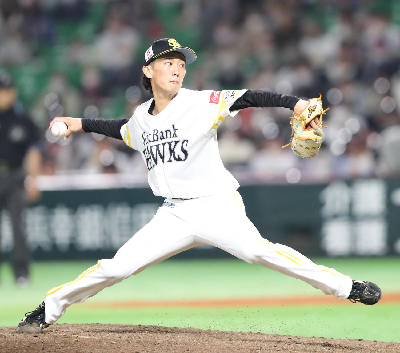 ソフトバンク対ヤクルト　8回に登板した大津亮介（撮影・梅根麻紀）