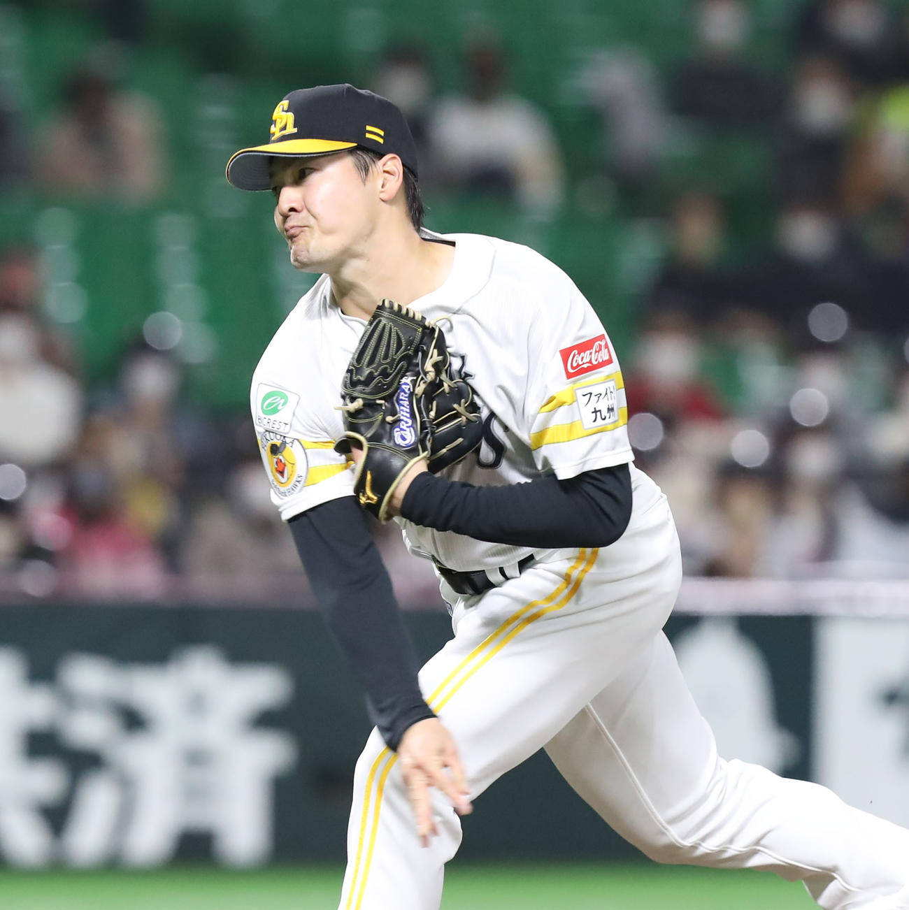 ソフトバンク対ヤクルト　ソフトバンク先発の有原（撮影・屋方直哉）