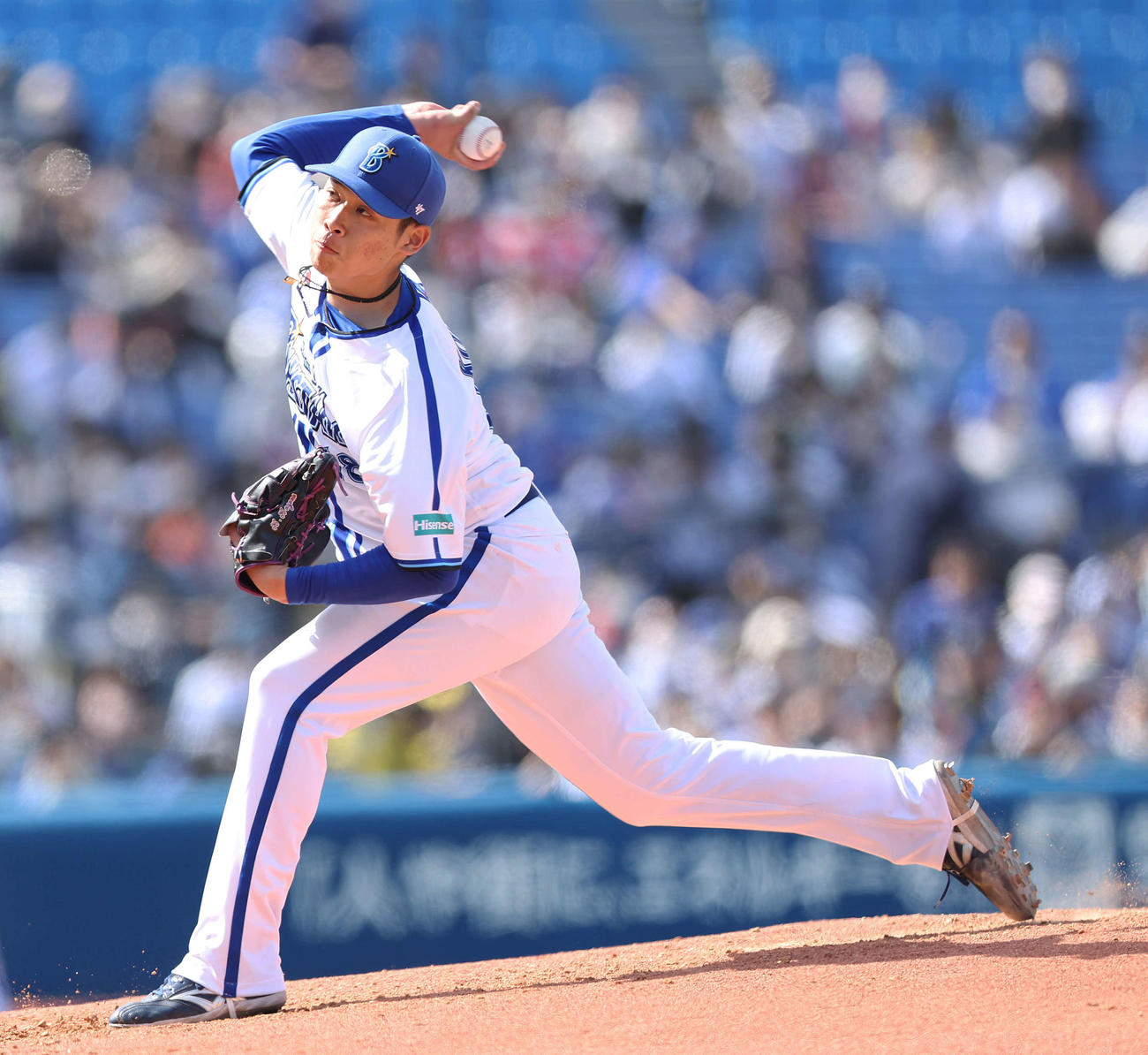 DeNA対中日　3回表、力投する小園（撮影・河田真司）