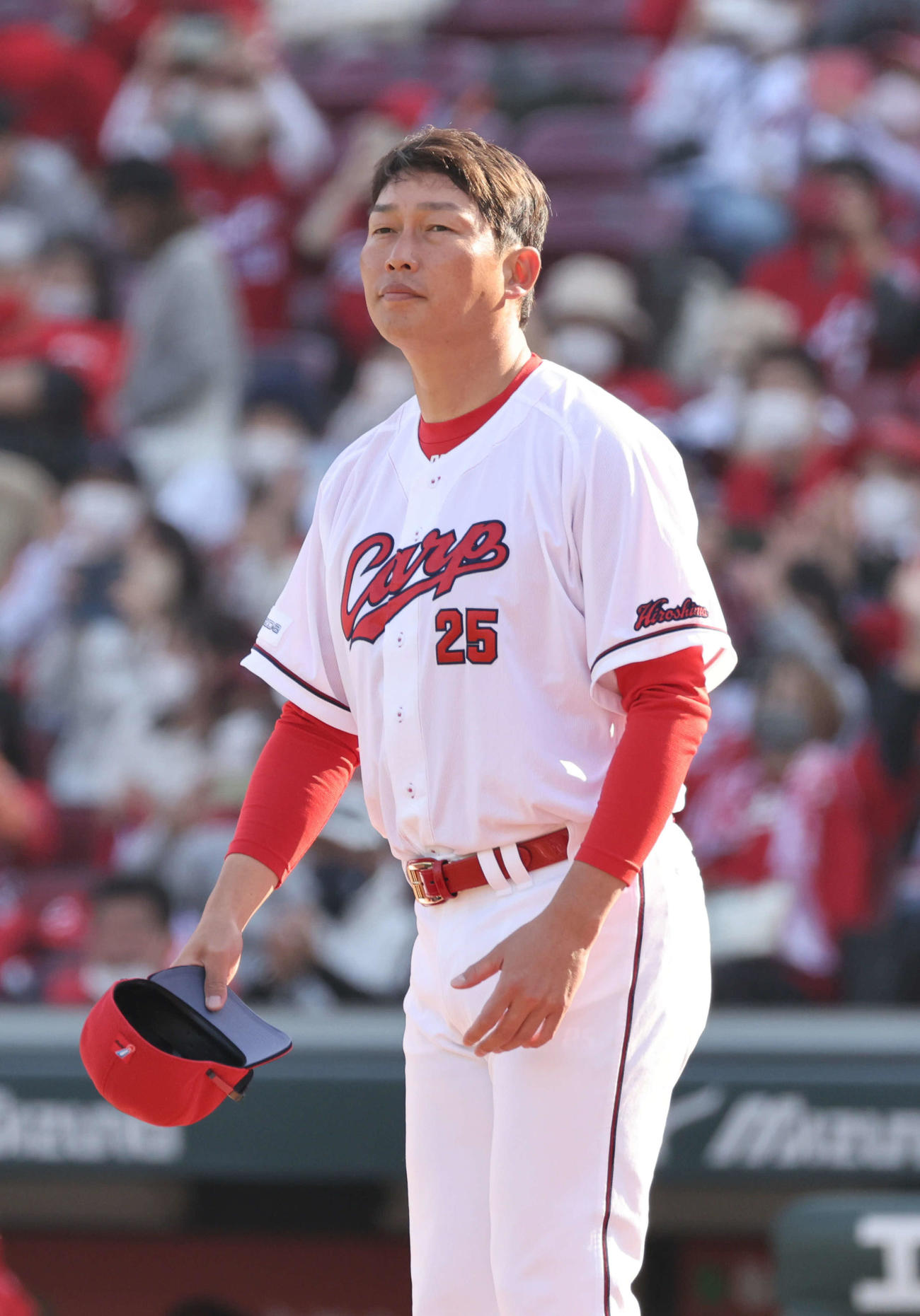 オープロ戦広島対ヤクルト　ヤクルトに快勝した広島新井監督（撮影・加藤孝規）