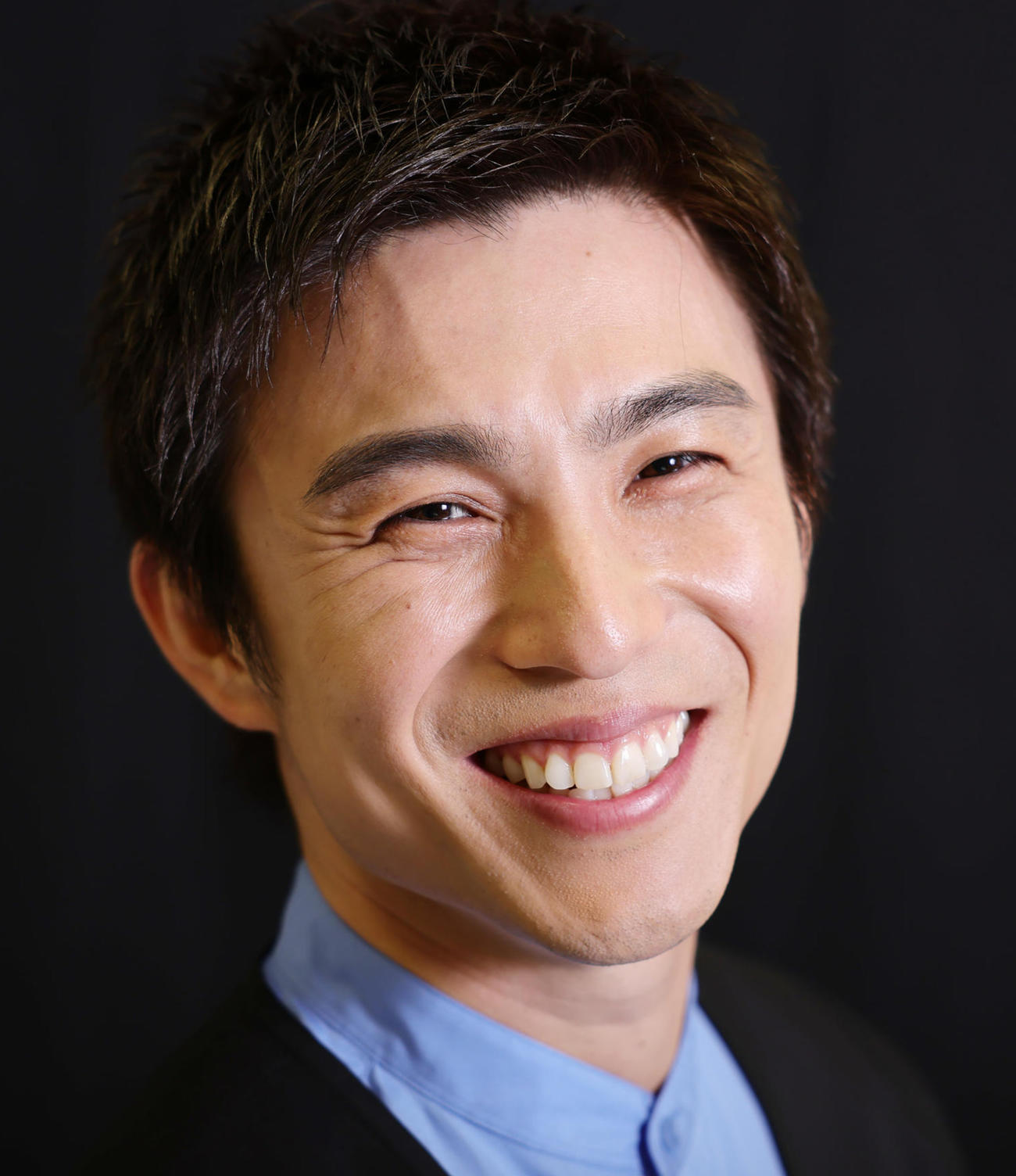 中尾明慶
