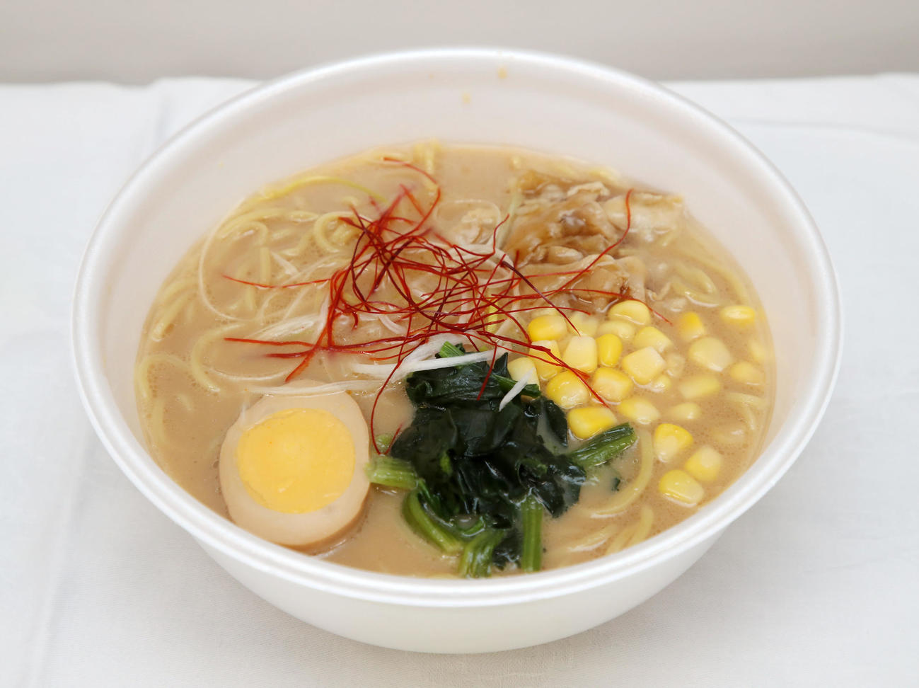 大山のこってり豚骨醤油ラーメン