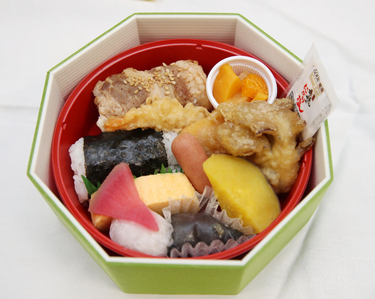 湯浅のキュートなおむすび弁当