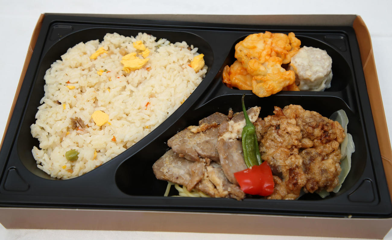 中野の生姜焼き×チャーハン弁当