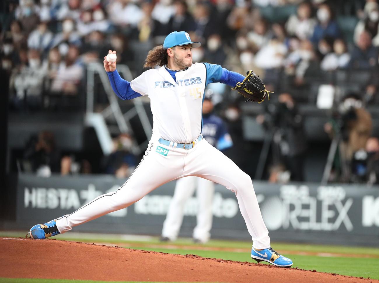 日本ハム対西武　日本ハム先発のポンセ（撮影・黒川智章）