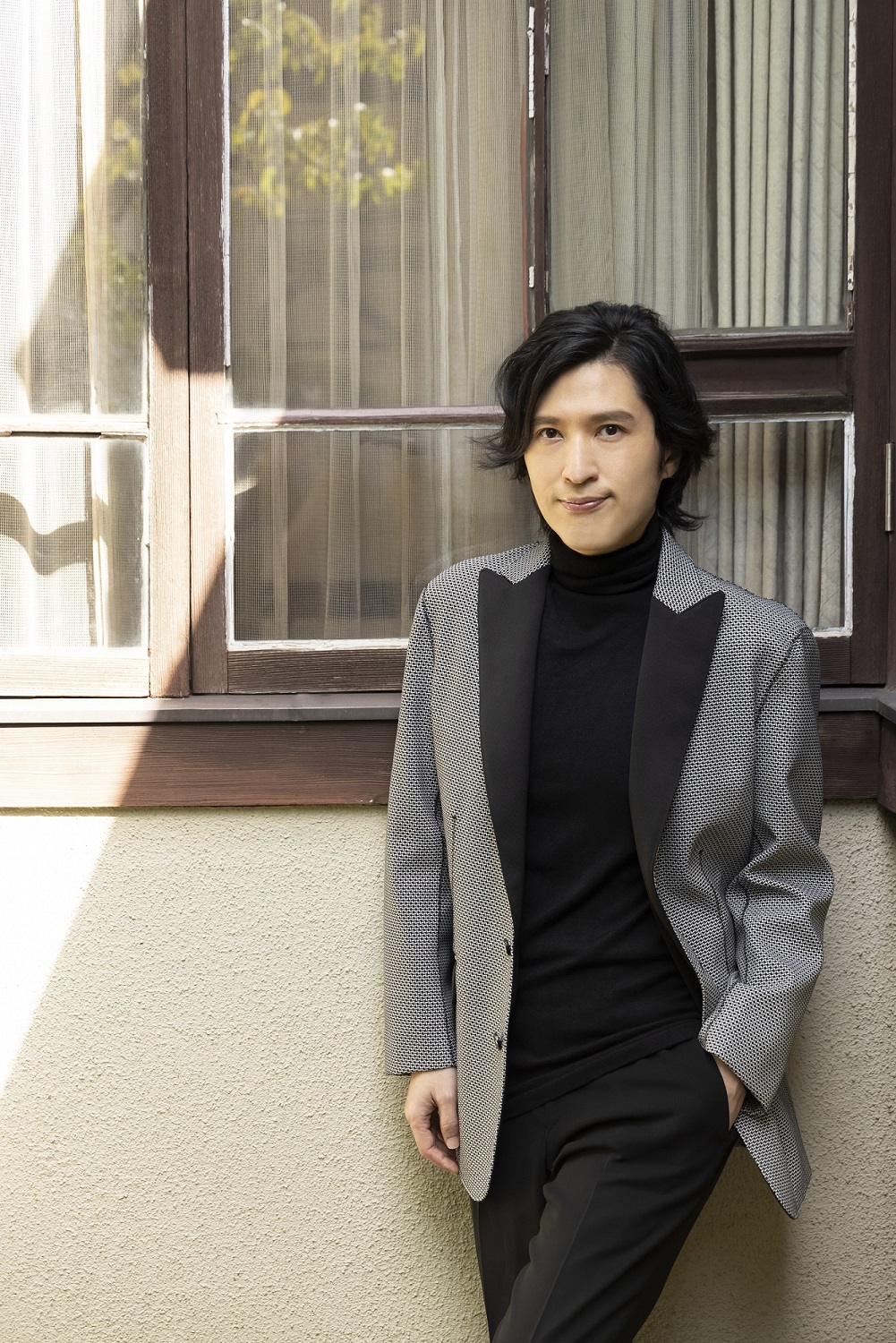 3月31日の西武－オリックスで開幕戦始球式を務めるピアニスト清塚信也氏（写真は球団提供）