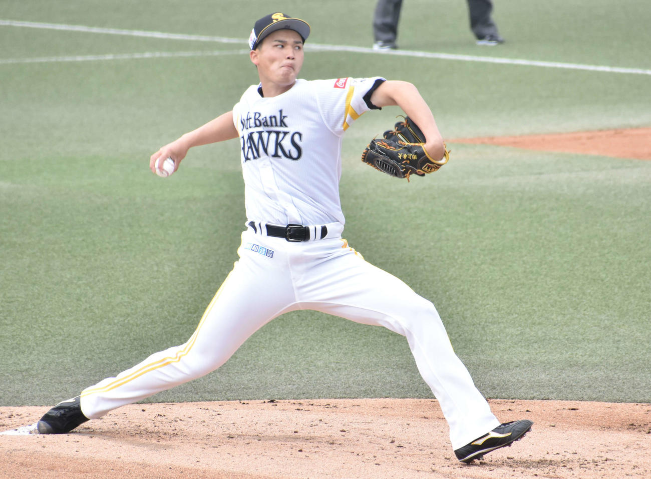 ソフトバンク対中日　ウエスタン・リーグ開幕戦に先発するソフトバンク田上（撮影・只松憲）