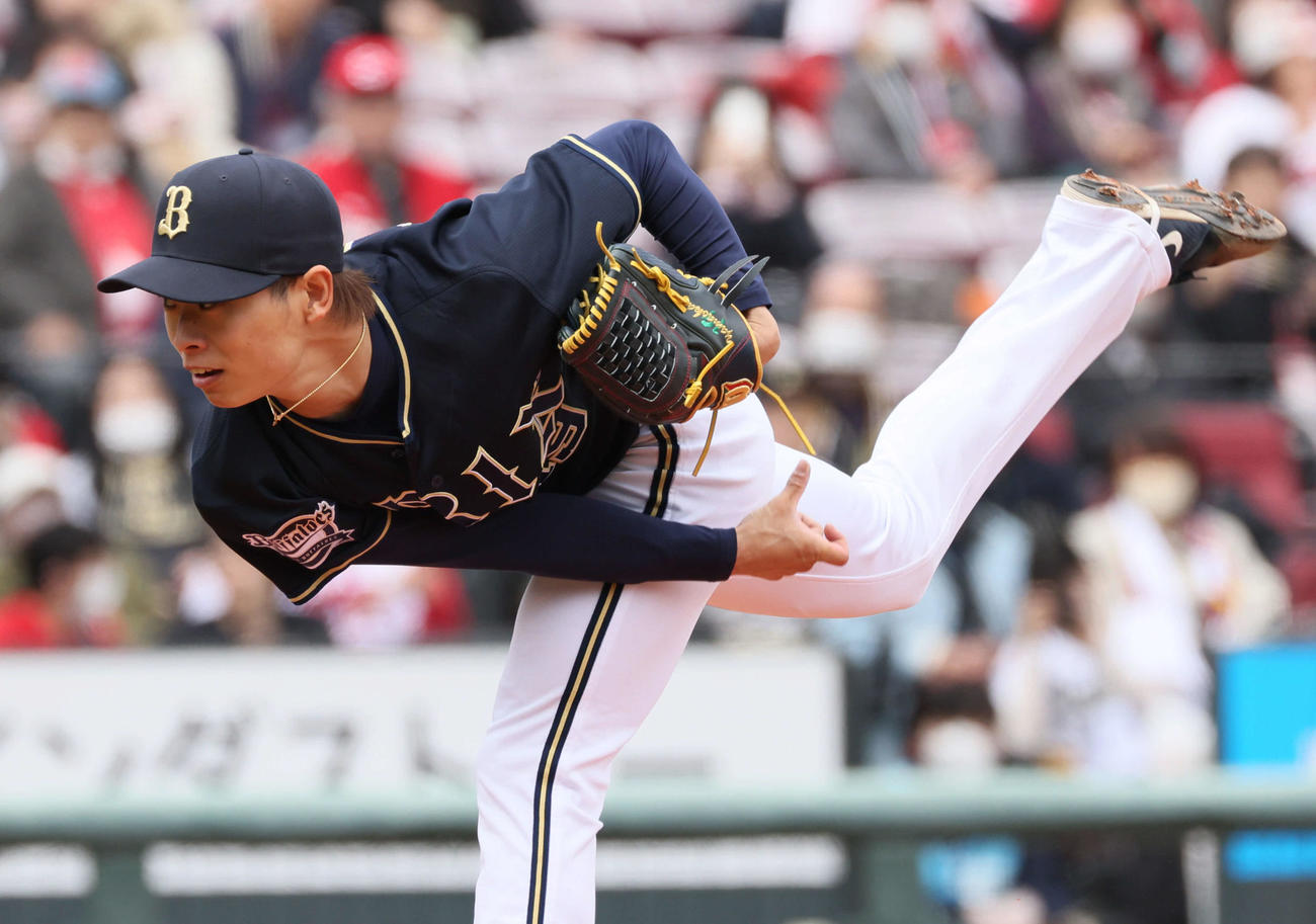 オープン戦広島対オリックス　オリックス先発の山岡（撮影・加藤孝規）