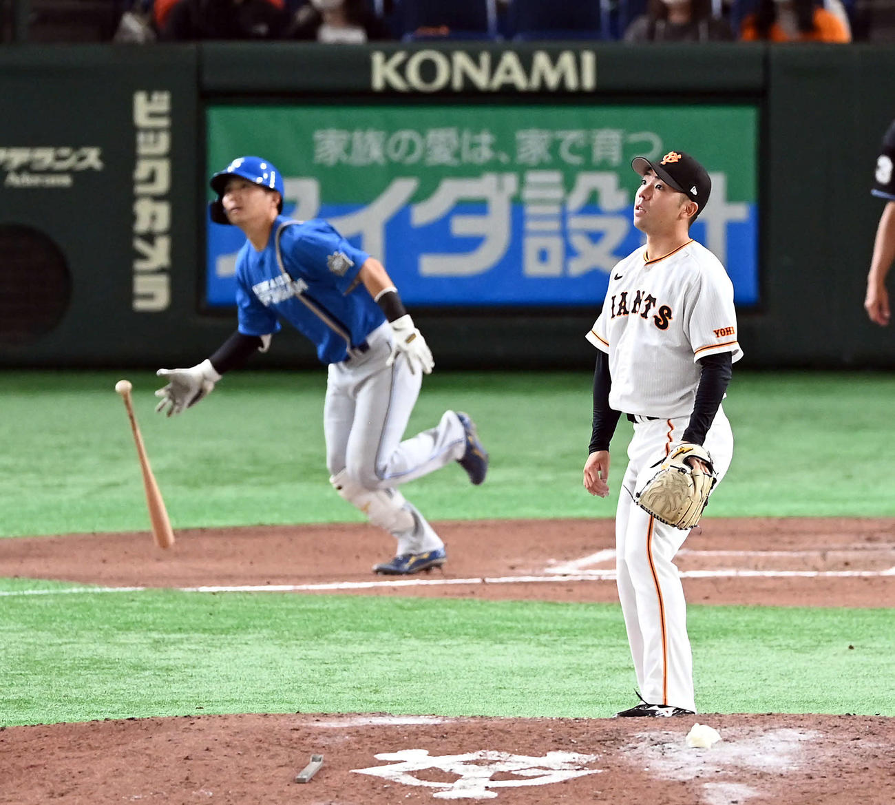巨人対日本ハム　7回表日本ハム1死二塁、上川畑に2点本塁打を浴びる松井（撮影・たえ見朱実）