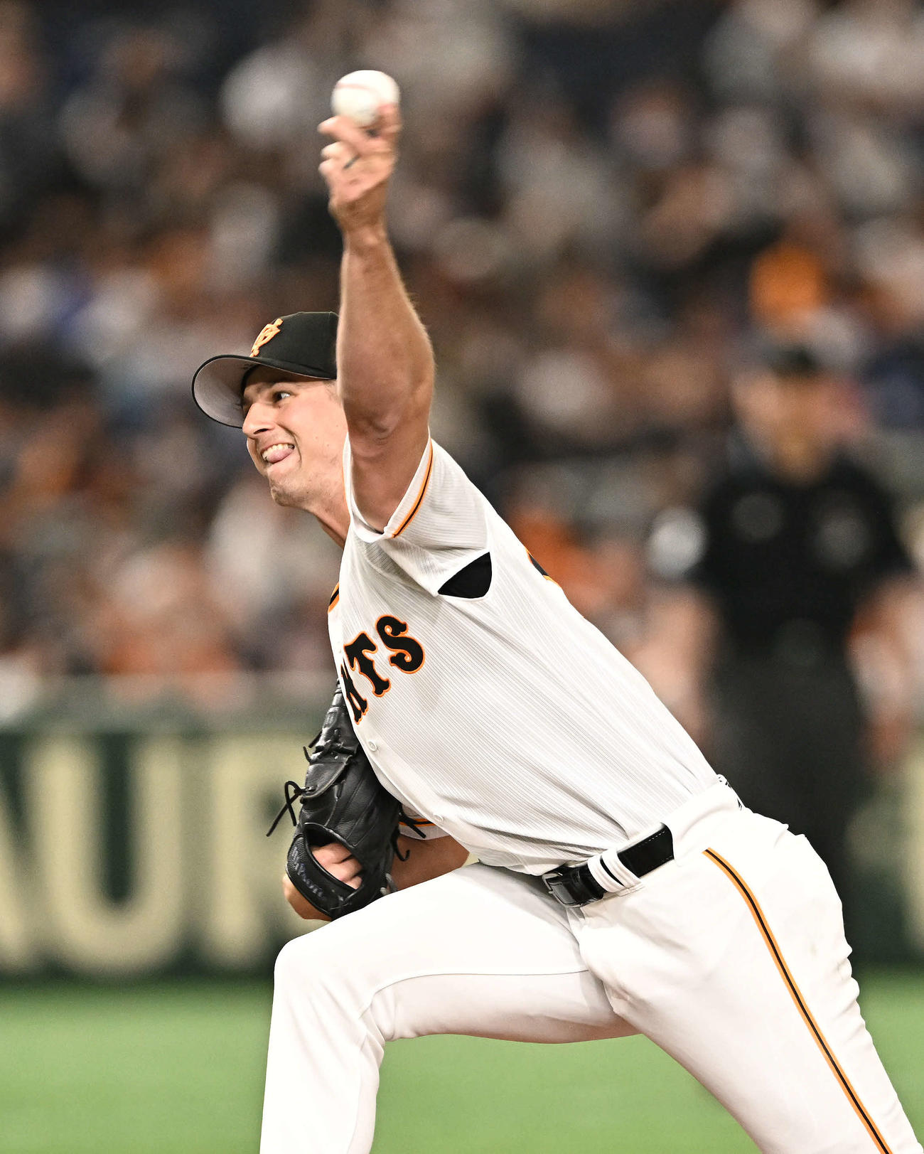 巨人対日本ハム　巨人先発のグリフィン（撮影・滝沢徹郎）