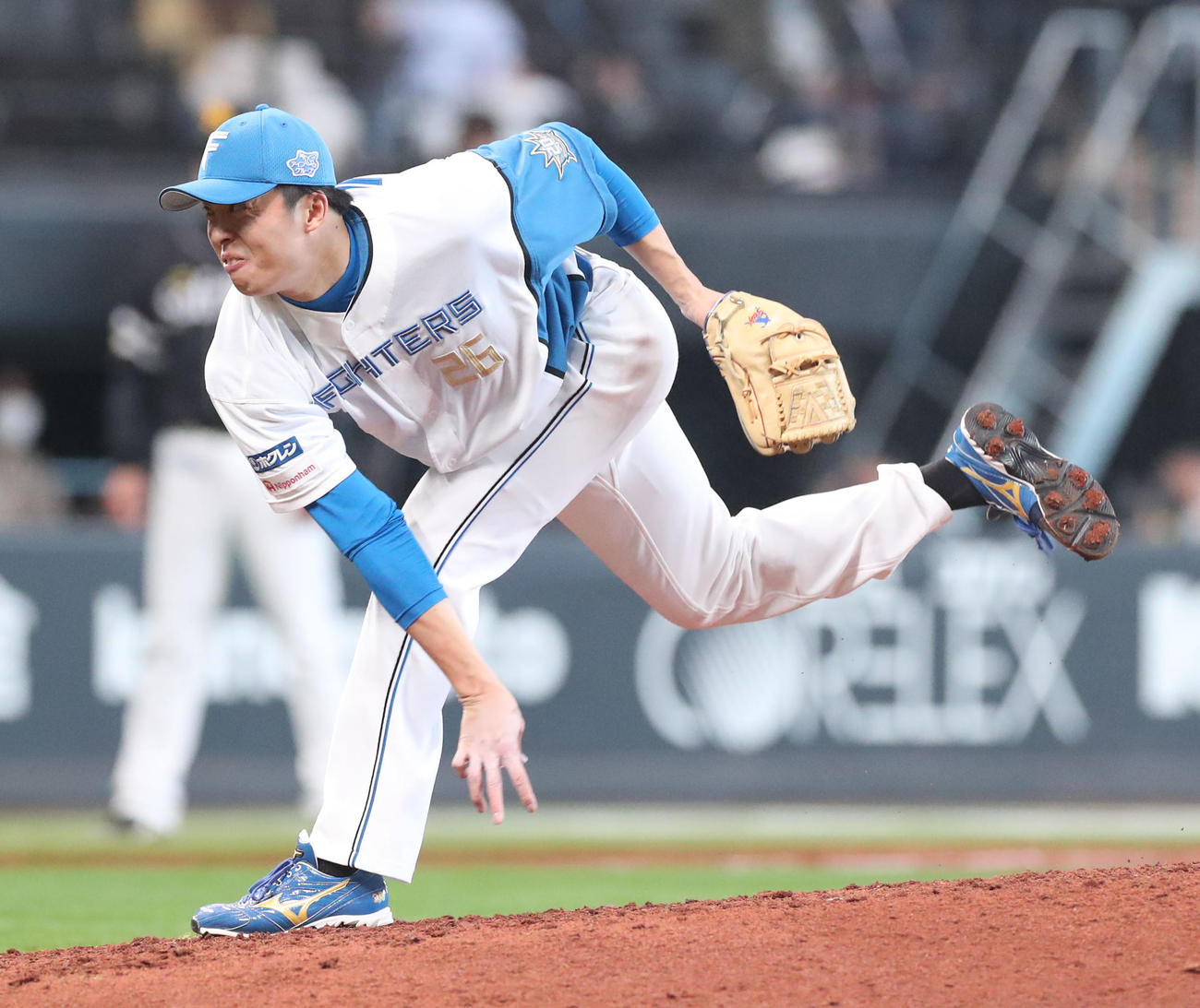 日本ハム対ソフトバンク　日本ハム3番手の田中正（撮影・佐藤翔太）